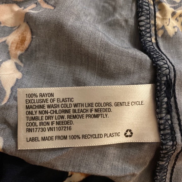 🐞3 for35🌺Isabel Maternity Floral Print Elbow Sleeve Woven Tier Maternity Dress - Picture 3 of 3